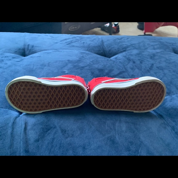 Toddler red Vans size 4C like new - Picture 4 of 7